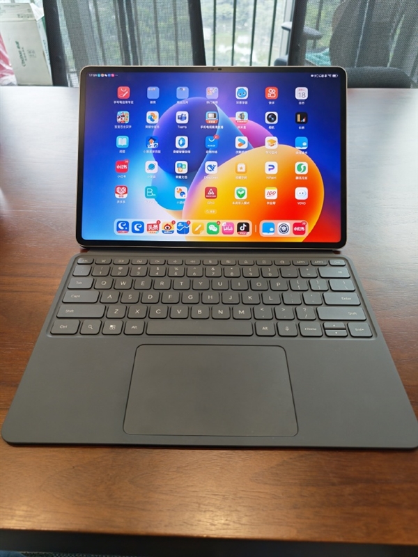 荣耀MagicPad 3搭载行业最强护眼屏 这两大技术业内首发