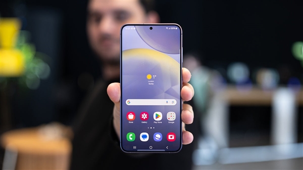 首发鸡血版骁龙8 Elite 2！三星Galaxy S26系列现身