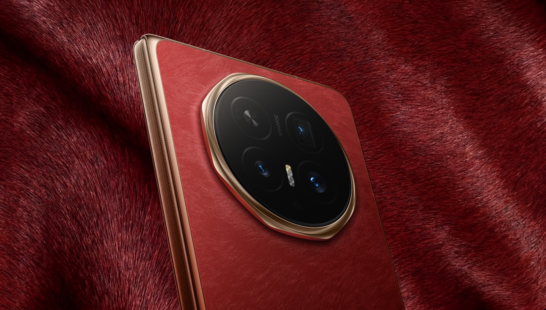 轻薄美学新标杆 荣耀Magic V6发布，颜值与实力双在线