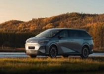 第二代VLA上车 通行效率比肩老司机！小鹏X9纯电版一图看懂