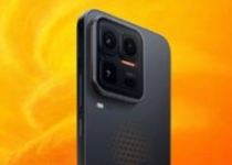 iQOO性能Ultra旗舰外观首秀！橙、蓝双色未来感拉满