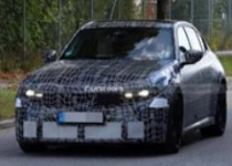 2028款宝马M3大改：轻混动力上线 手动变速箱成历史