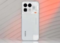 真我Neo8上手：性能全面开挂