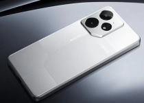 真我Neo8无限版包装盒偷跑：首发三星1.5K 165Hz屏