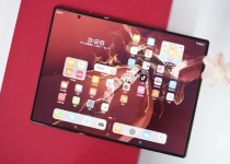 曝华为新款三折叠Mate XT 2九月发布：支持低轨卫星互联网 没信号也能上网