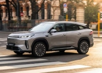 吉利银河M7开售：13.98万起、航超1700km！