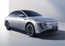 11万能买合资中大型纯电！东风日产N7青春版上市：10.99万起