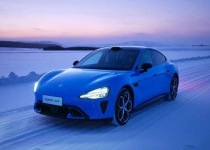 22.99万元起！新一代SU7实拍图公布 雷军：底盘大升级