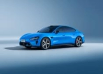 涨价一万多贵不贵 雷军详解新一代SU7升级内容