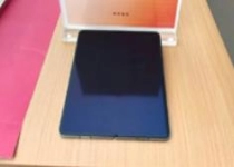 全球最平折叠屏 苹果都在抄！最强折叠真机：有折痕算我输