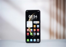 不止新麒麟芯片！曝华为Mate 80支持eSIM+低轨卫星通讯