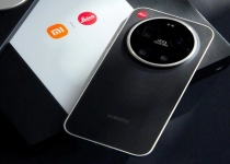 吴彦祖开箱小米17 Ultra徕卡版黑银新配色：经典十足！