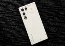 红魔11 Air真机亮相：行业唯一真全面屏+透明背板